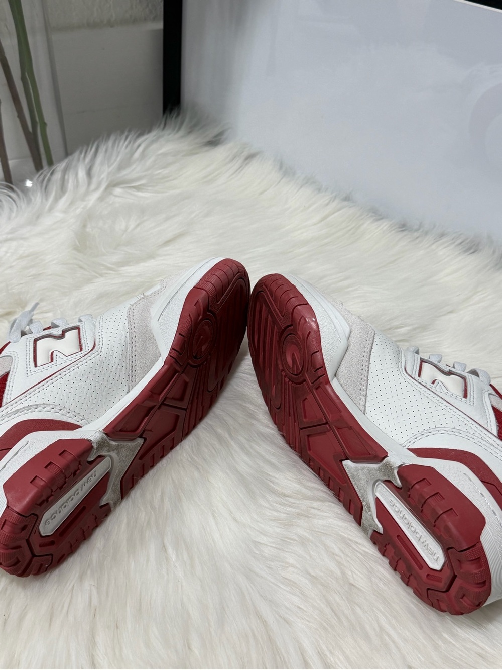 Unisex Retro New Balance 550 low-tops in a White/Terracotta Women’s 9.5 - Picture 11 of 13